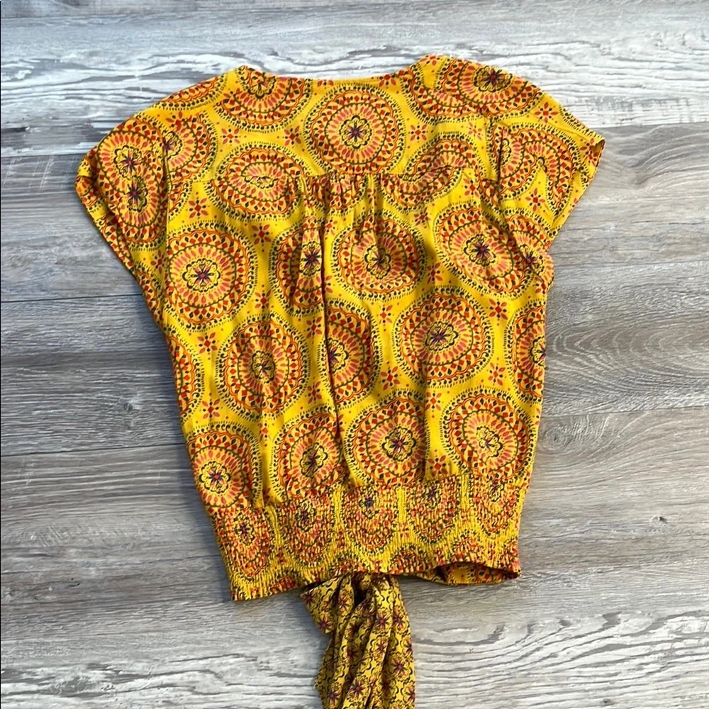 Maeve by Anthropologie Yellow Patterned Women's Top sizes small - Picture 5 of 9